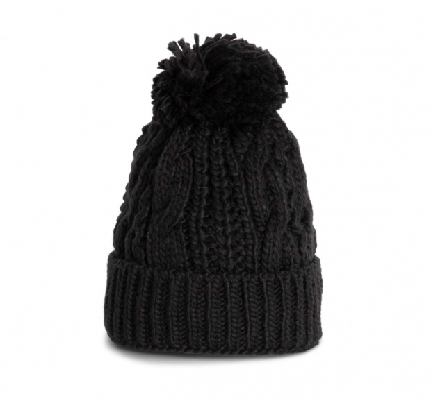 KNITTED BEANIE